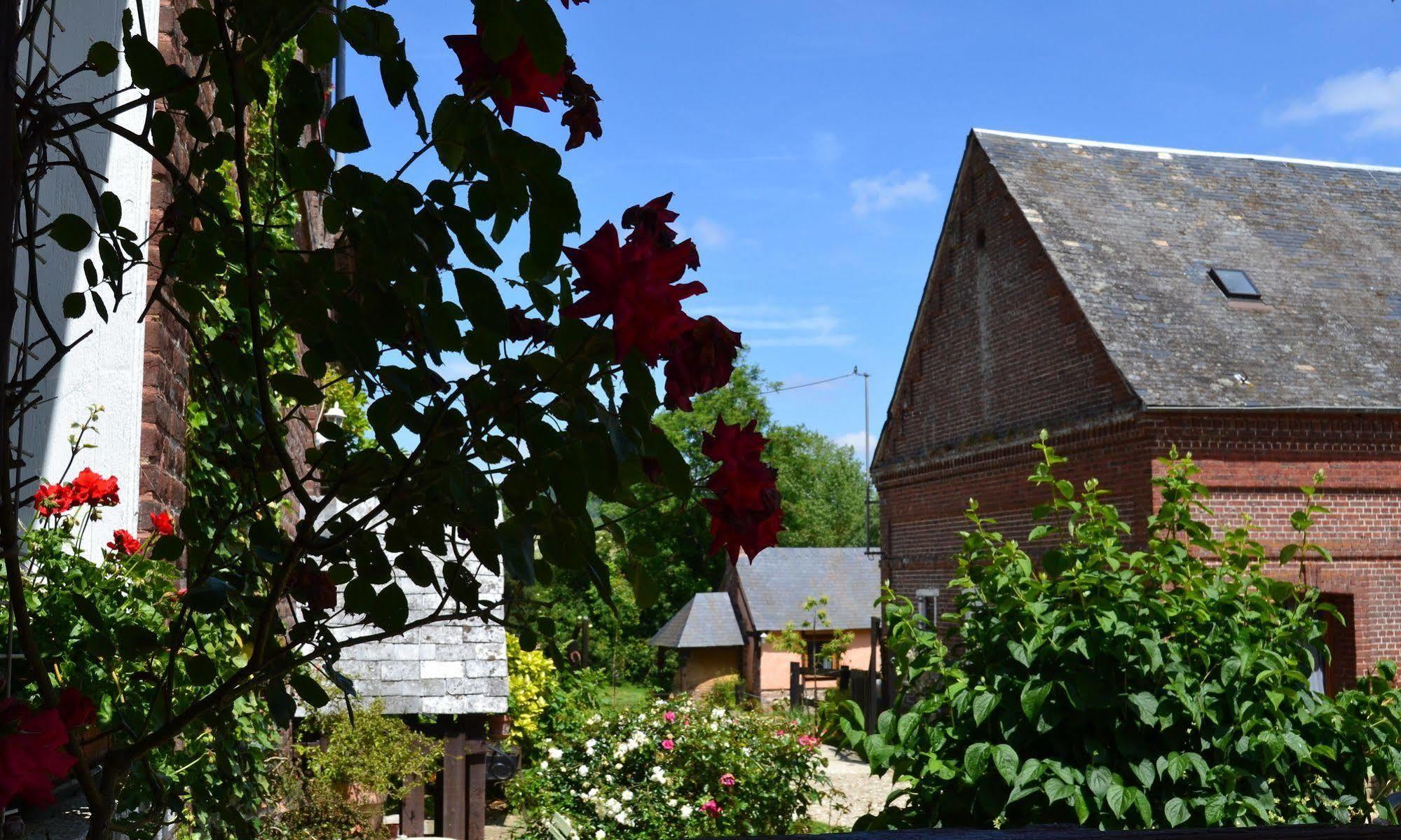 Au Mesnil Le Bas Bray Bed and Breakfast Bures-en-Bray Eksteriør billede